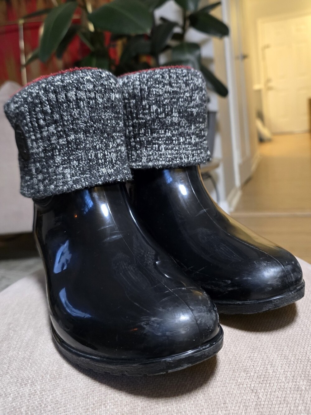 Tommy Hilfiger Frezia TWFREZIA Black Rain Boots Knit Cuff Fleece Lined Womens 9M